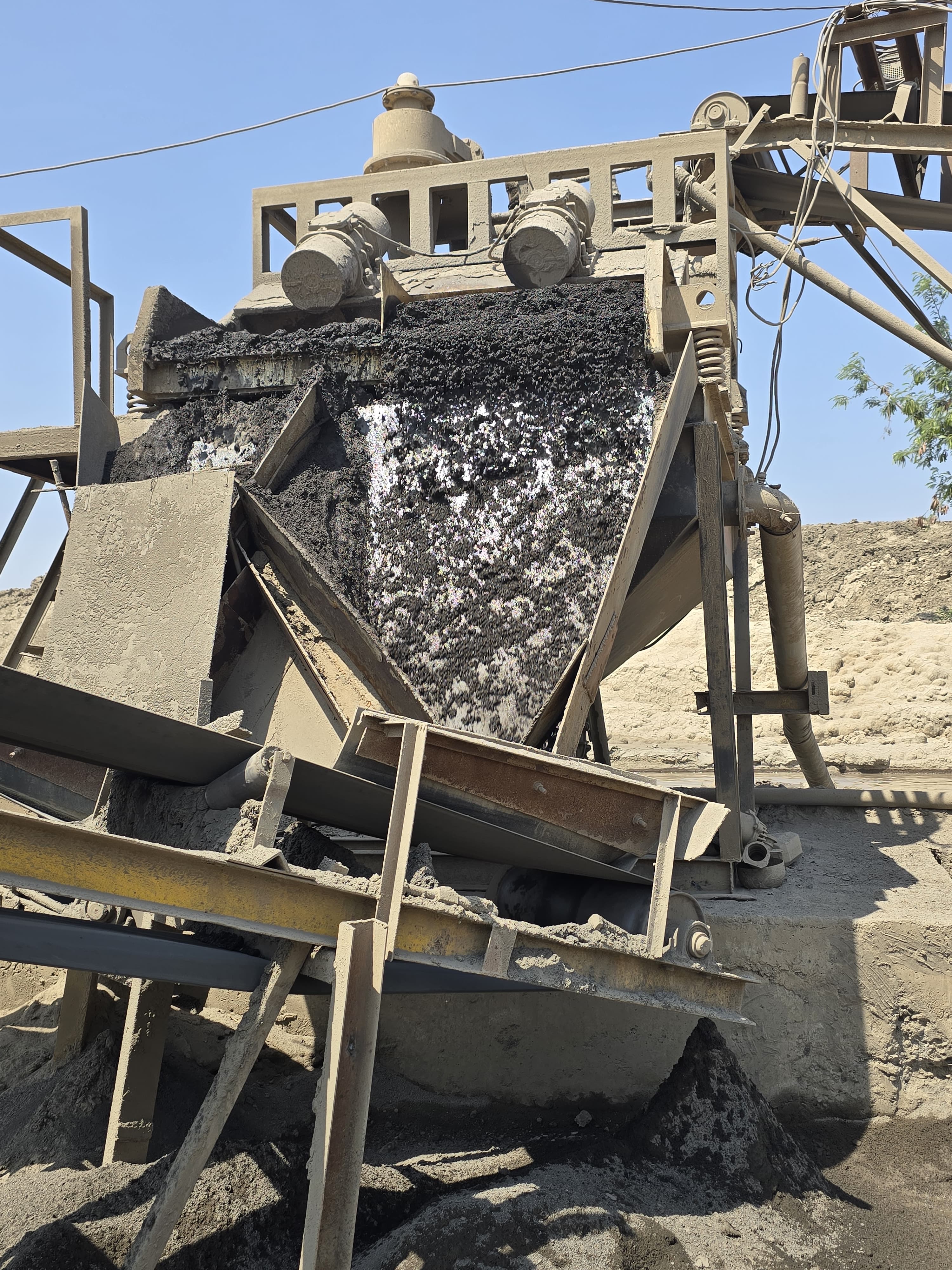 Trimurti Stone Crusher image 6